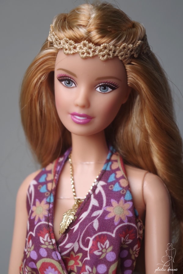 Plastic Dreams :: Barbie et miniatures: The Look Barbie Doll: Festival