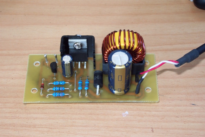 Battery pulse charge circuit for use with standard charger - prmanet