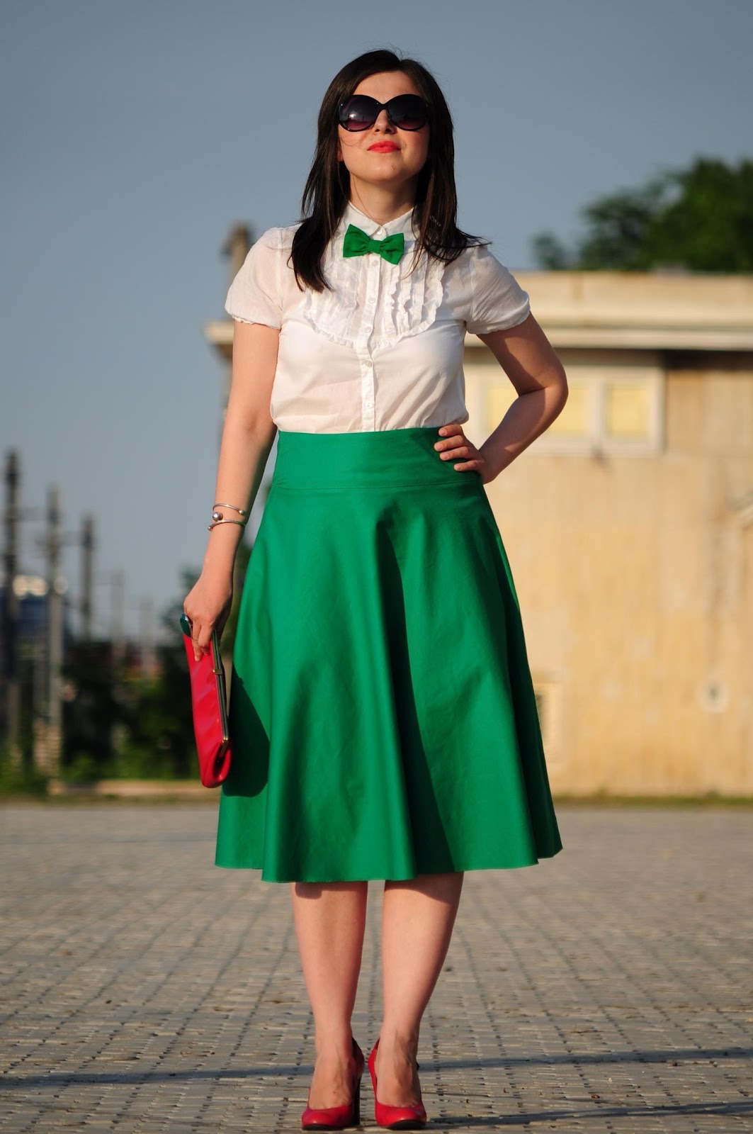 Miss Green: Green self made skirt