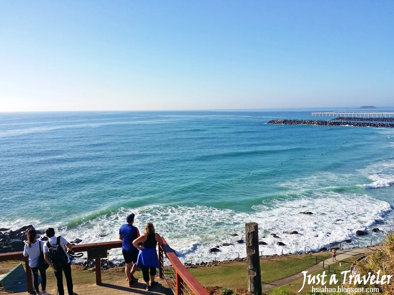 Gold-Coast-Byron-Bay-Point-Danger-best-top-attractions-tourist-spots-travel-lighthouse-beach-Australia