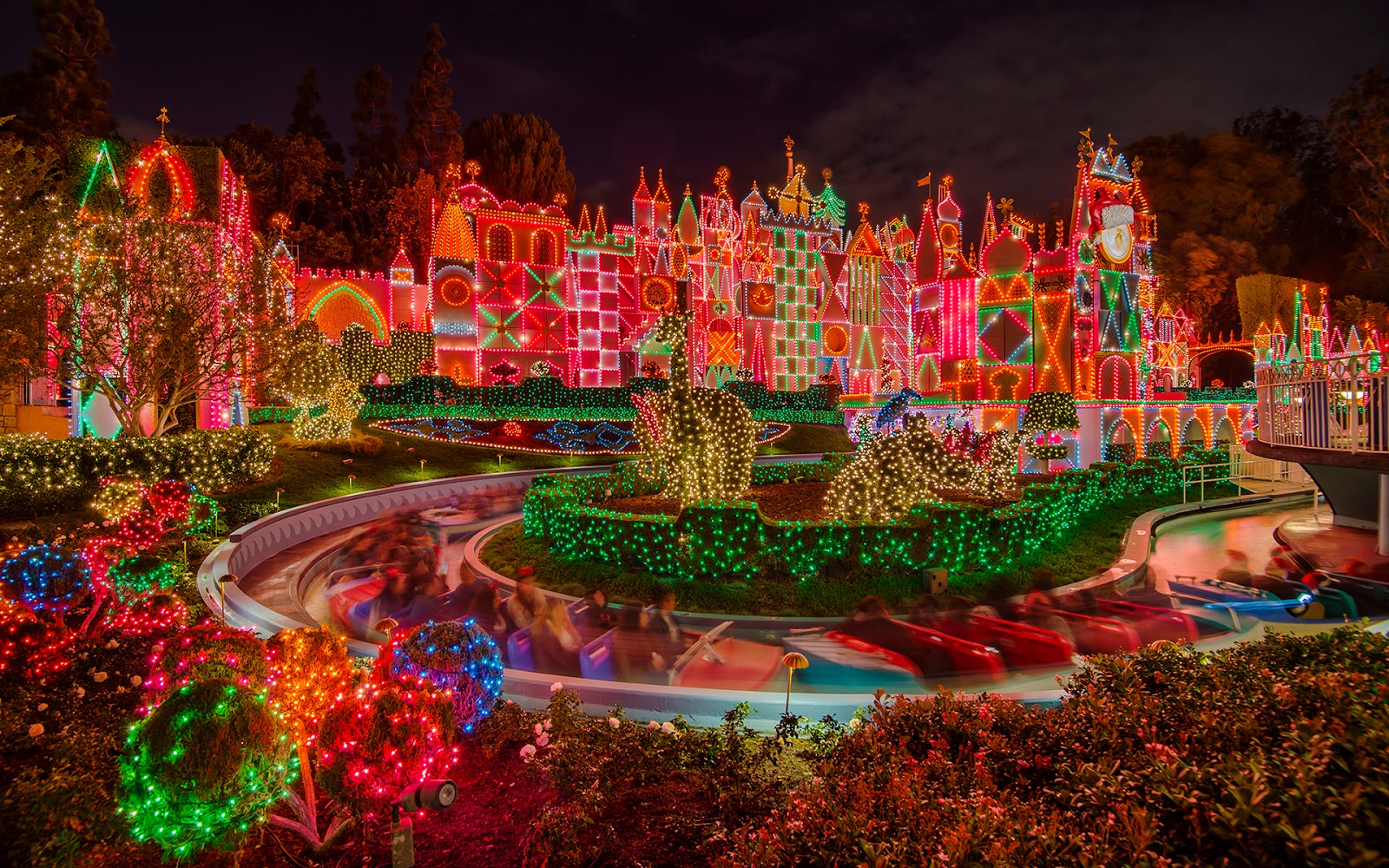 Small World, Big Lights II