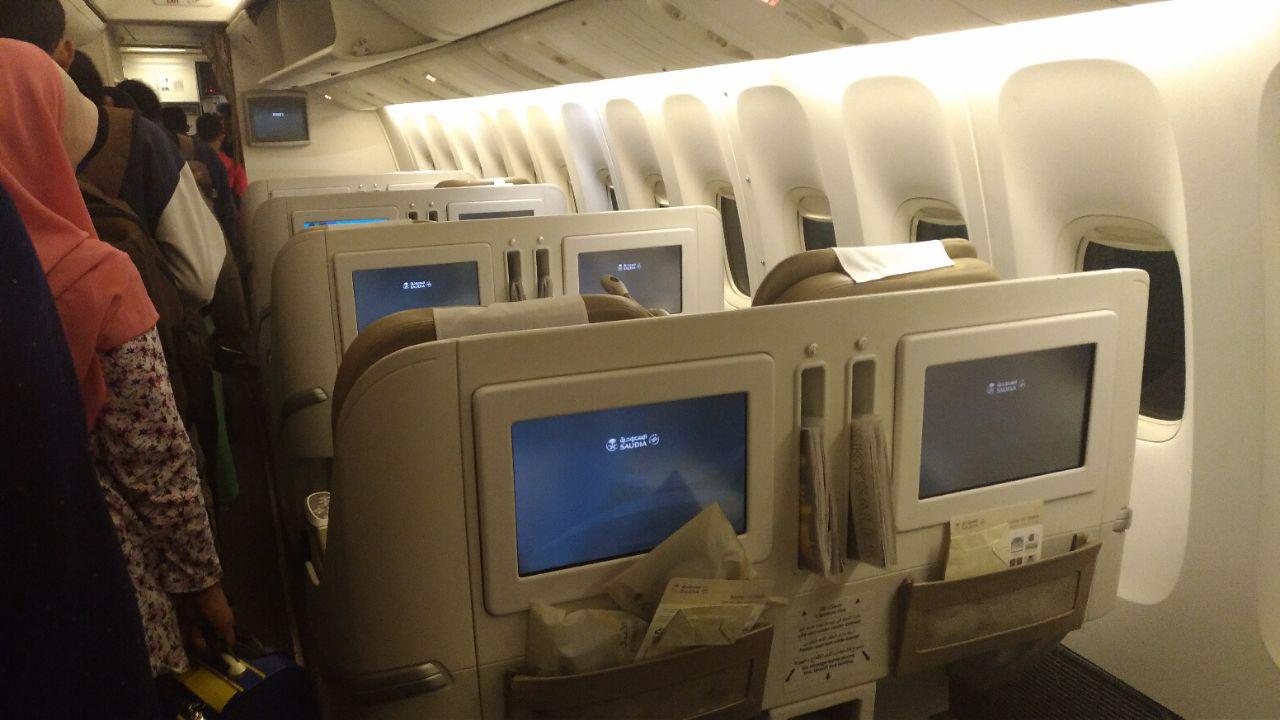 Pengalaman Terbang Dengan Saudia Airlines Tidak Sejelek