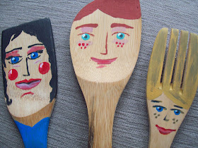Lutkice-kuhače / Wooden Spoon dolls