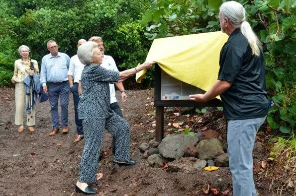 Princess Beatrix opened the Mary’s Point hiking trail in the new Mount Scenery National Park on Saba