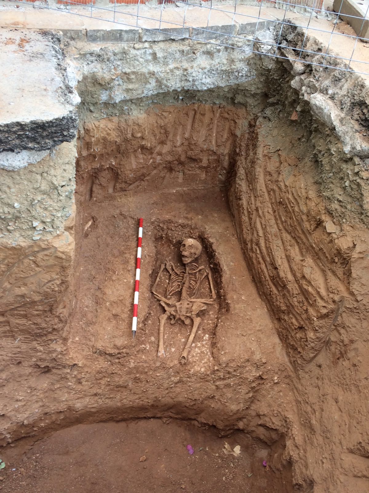 A VUELO DE UN QUINDE® EL BLOG !!!!! .. HISTORIA TUMBAS