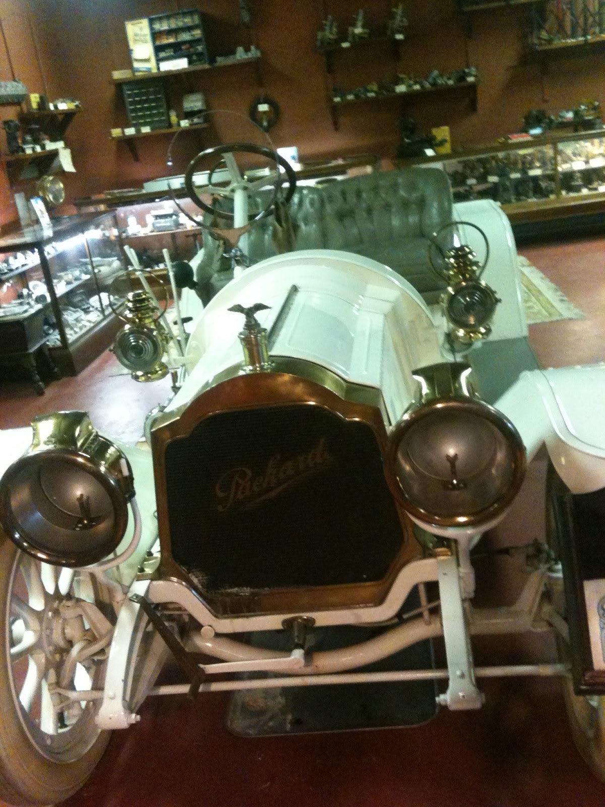 3 Blondes and a Boat: A Tribute to Packards at the Fort Lauderdale Car