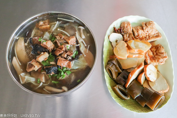 台中太平長春素食|菇菇羹飯麵、招牌御品湯、美味滷菜，家樂福旁