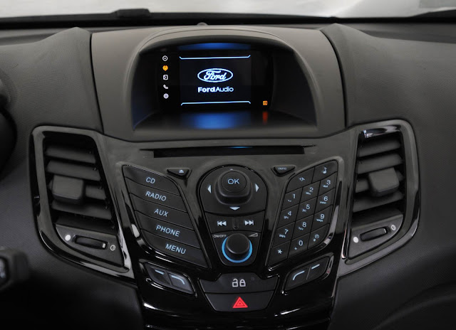 New Fiesta Titanium 1.6 Automático - interior