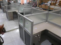 Cubicle Workstation 4 Person - Meja Partisi Kantor Untuk 4 Orang