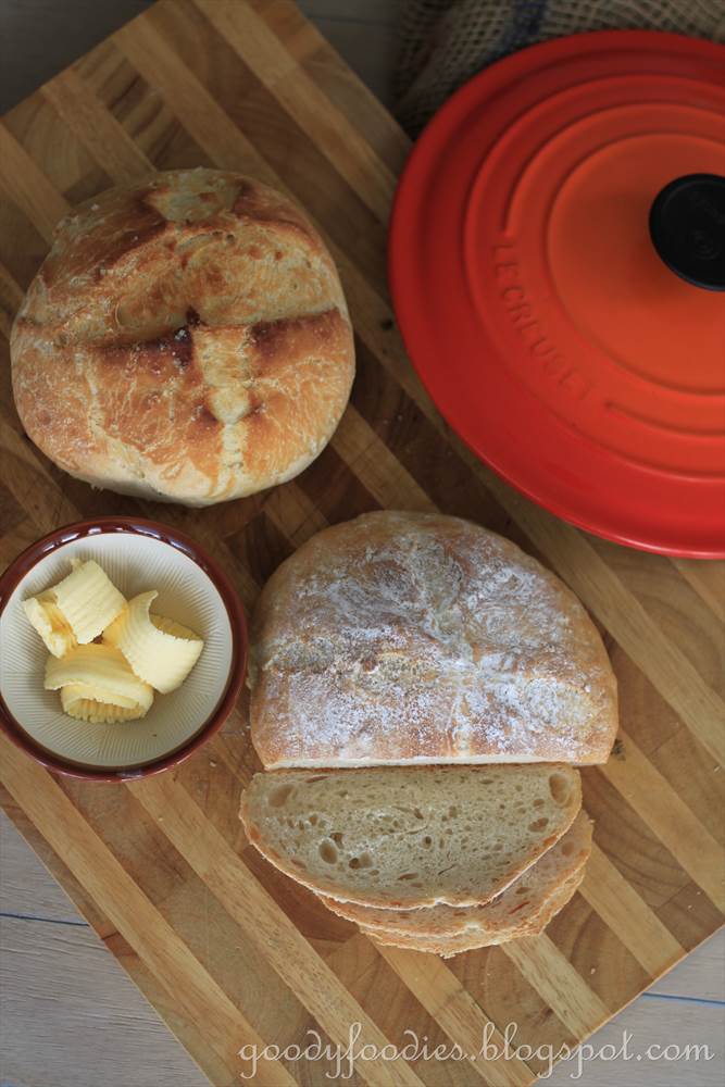 GoodyFoodies Recipe Le Creuset Dutch Oven Bread