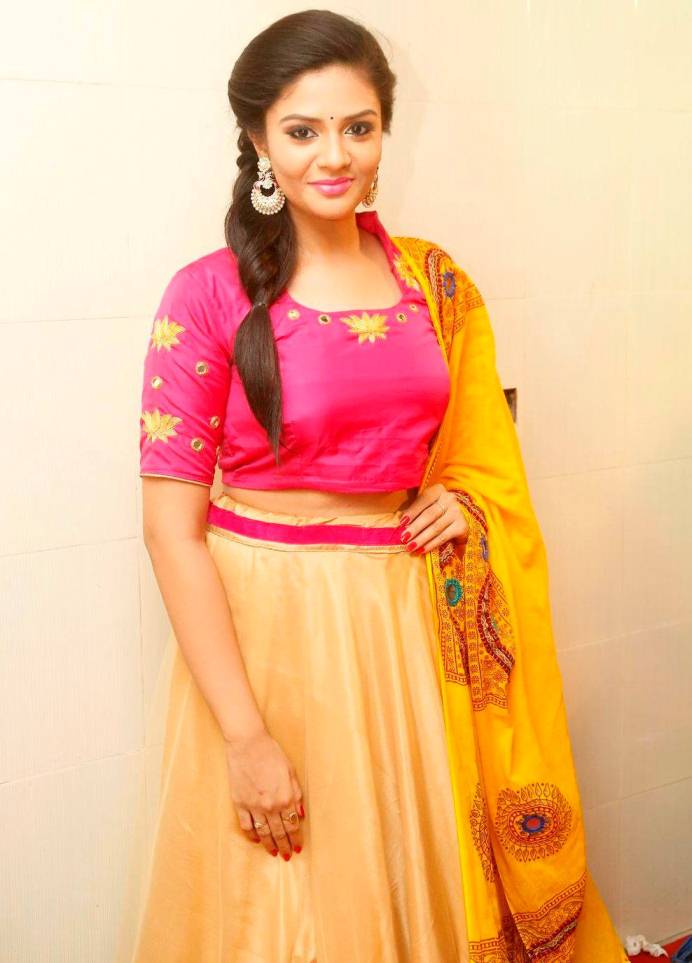 Telugu TV Anchor Hot Photos In Yellow Half Saree Sreemukhi