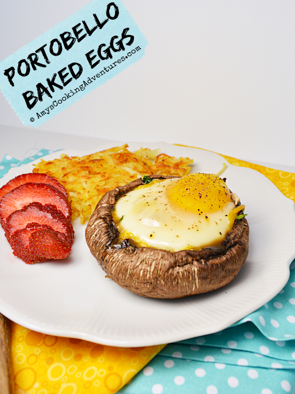 Portobello Baked Eggs are oneof those prefect brunch or brinner dishes.