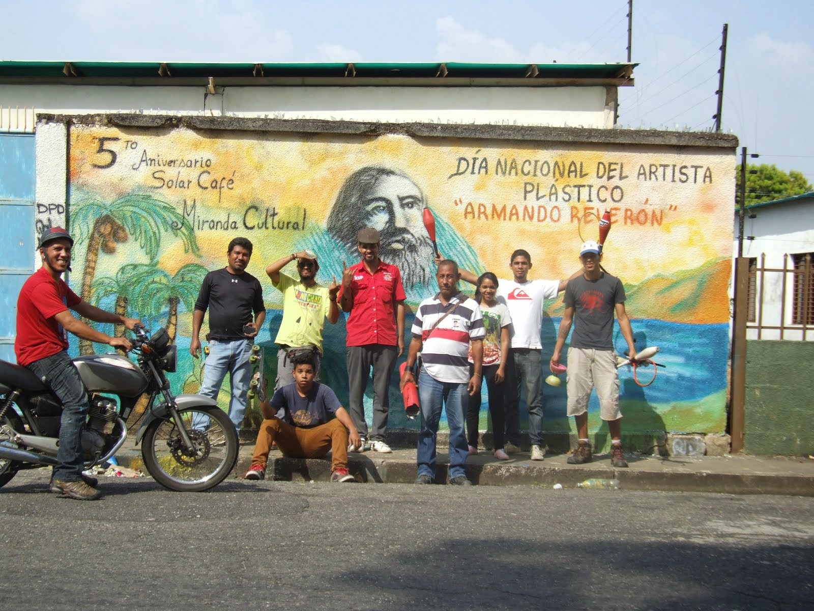 Mural "Dia del Artista Plastico"