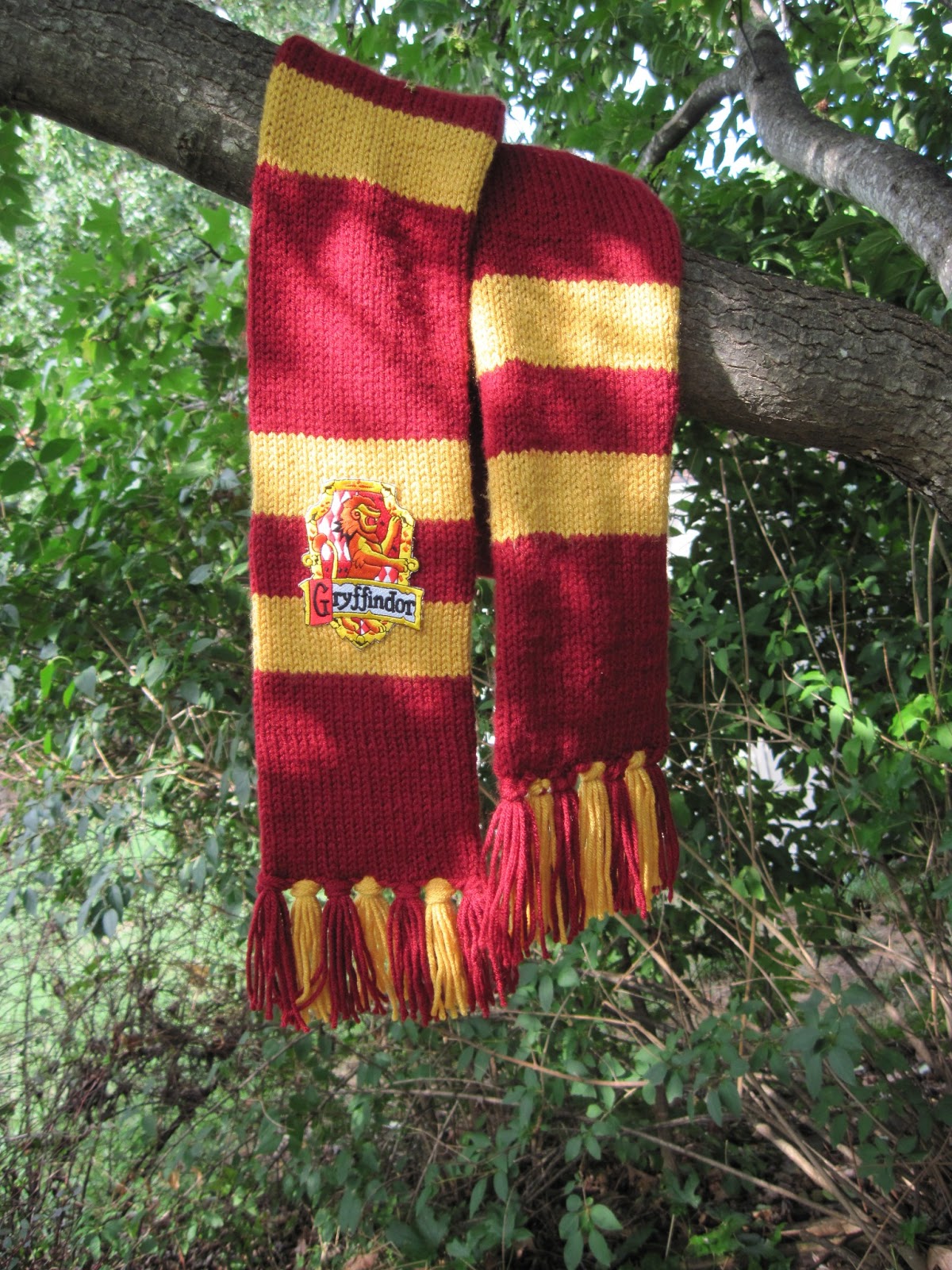 nogrinchhere-nogrinch-s-gryffindor-scarf