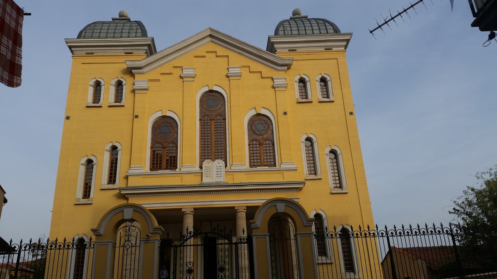синагога тимишоары. синагога в прешове словакия. синагога либертинцев. синагога в работе. еврейская молельня «синагога».