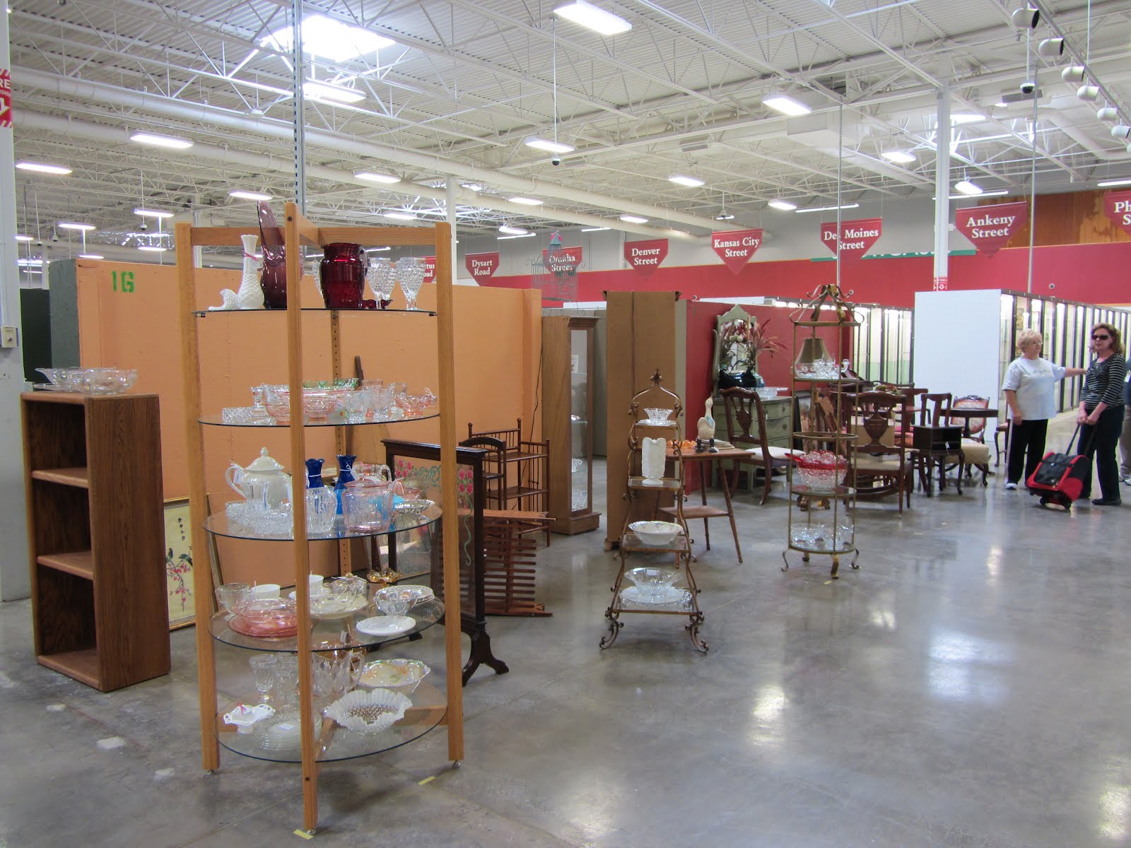 Phoenix Scrapbook Store New Brass Armadillo Antique Mall Goodyear, AZ