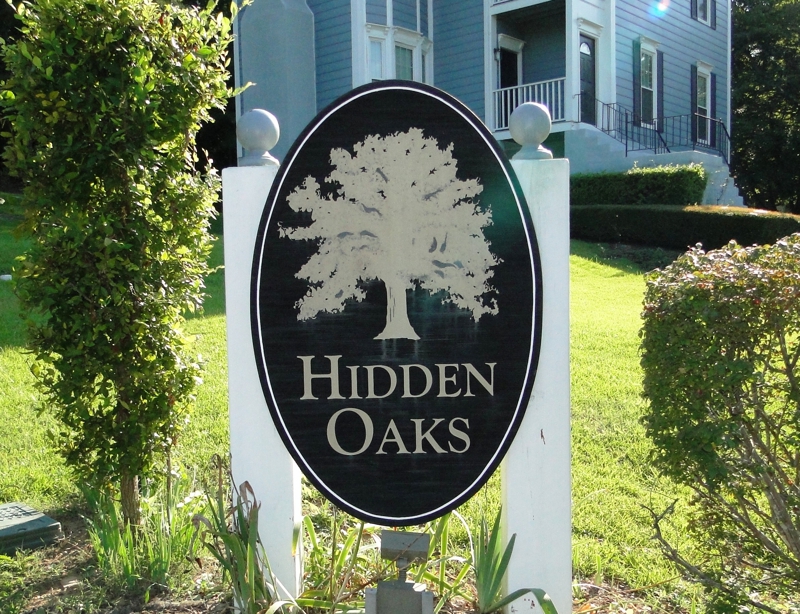 Hidden Oaks Neighborhood