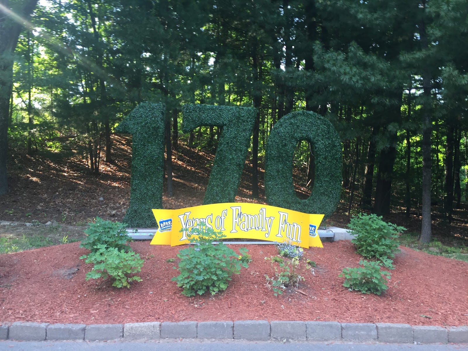 Summer Fun at Lake Compounce {& Promo Code} The Momma Diaries