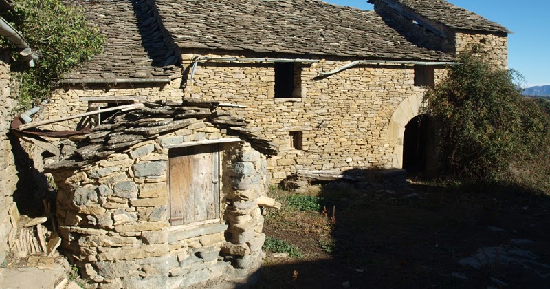 DESPOBLADOS EN HUESCA CASA RAMONICO (MONESMA Y CAJIGAR)
