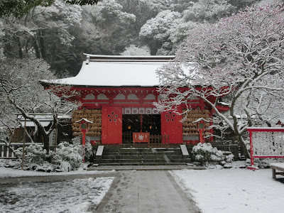 雪の荏柄天神社