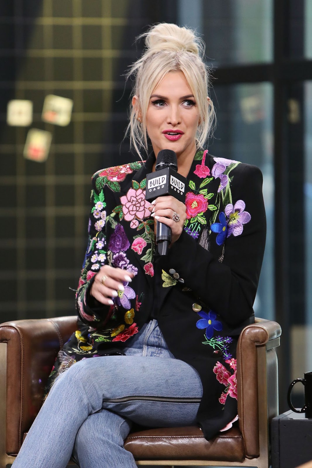 Ashlee Simpson at AOL Build Speaker Series in New York, 09.05.2018