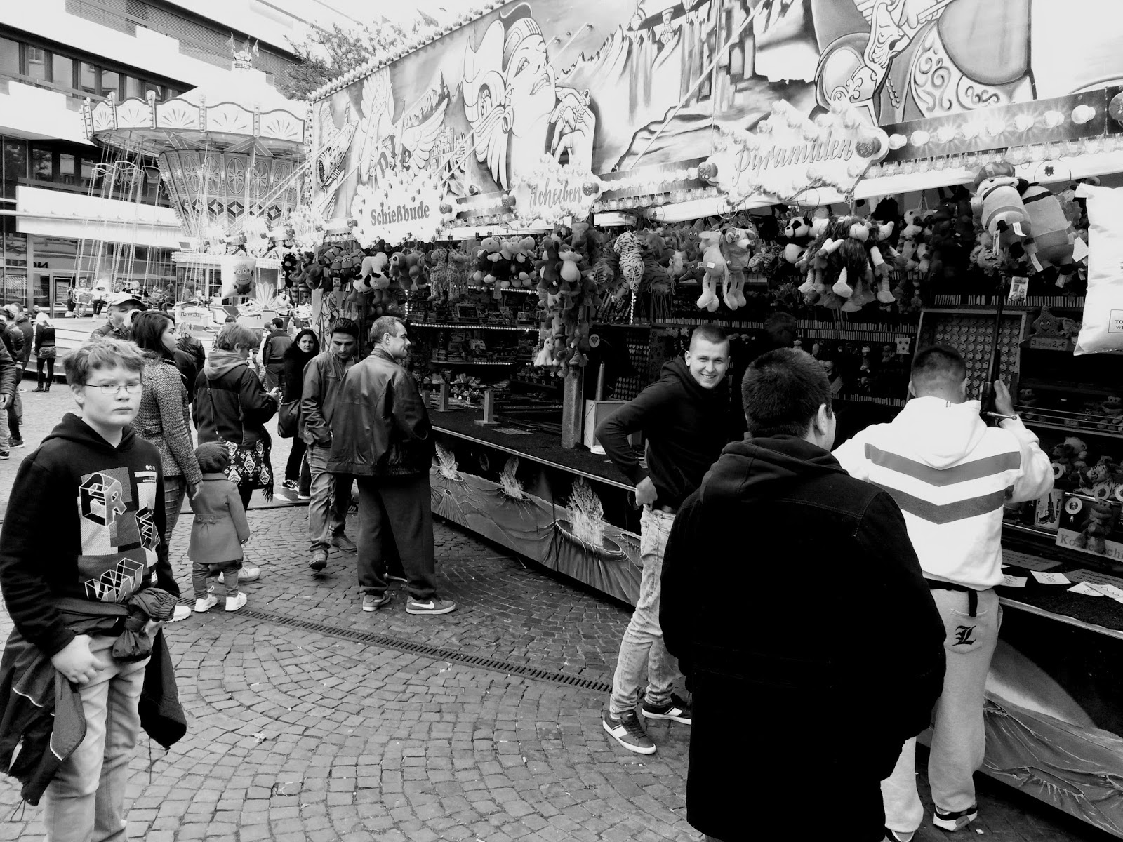  Taschenbuchautor: Jahrmarkt-Attraktionen 