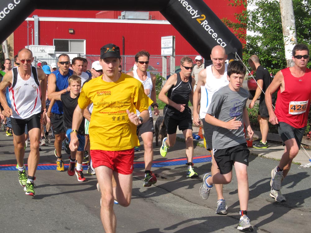 Runman Mount Edward Grocery Memorial Run 2013