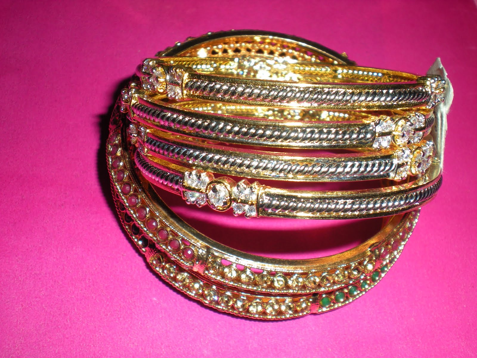DEEPIKA IMITATION JEWELLERY bangles