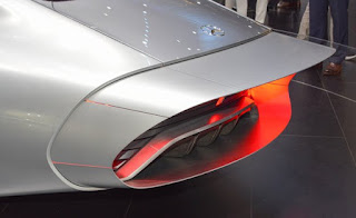 Mercedes Concept IAA (Intelligent Aerodynamic Automobile)