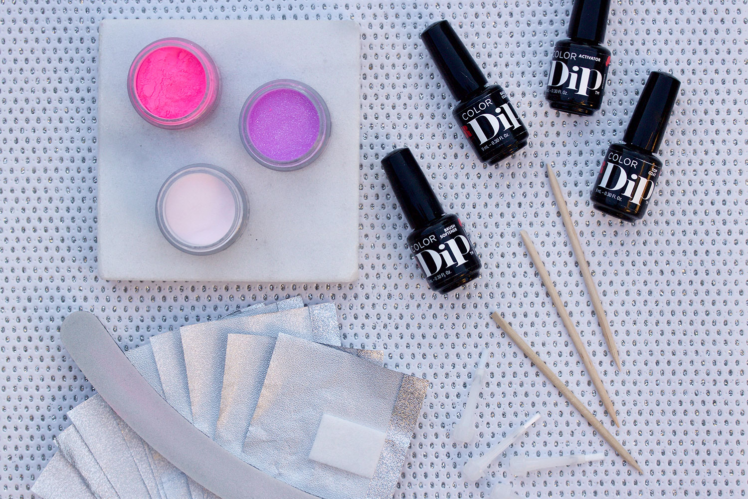 Red Carpet Manicure Color Dip Nail Dip Powder Review - The Daily Nail