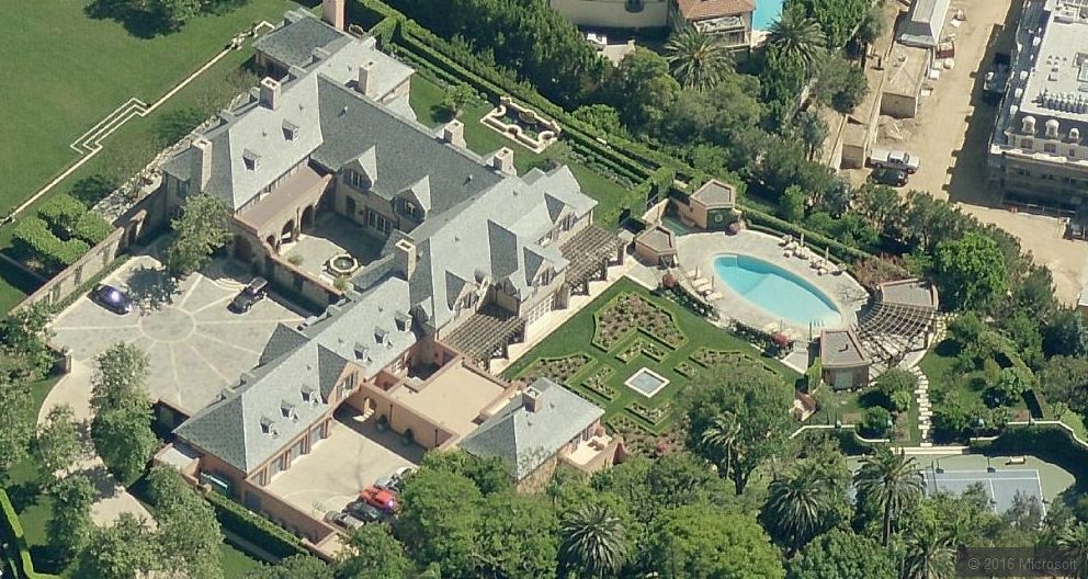 Billionaires - The Inside Source: Billionaire Family ...