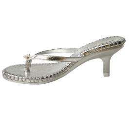 The Styling Game: Mrs. Roper