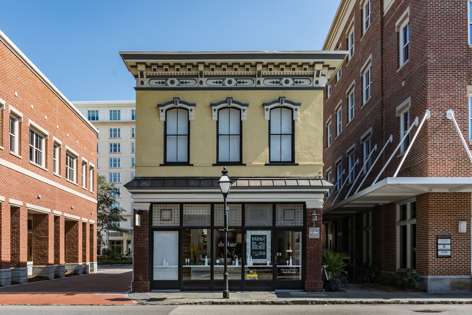 Charleston Daily Photo All dressed up on King St.
