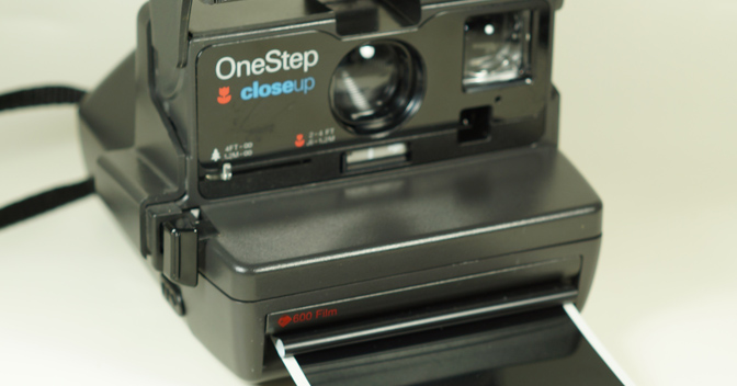 Polaroid OneStep 600 Close Up Instant Film Camera