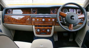 Rolls Royce 2017 Find Out For Yourself New World