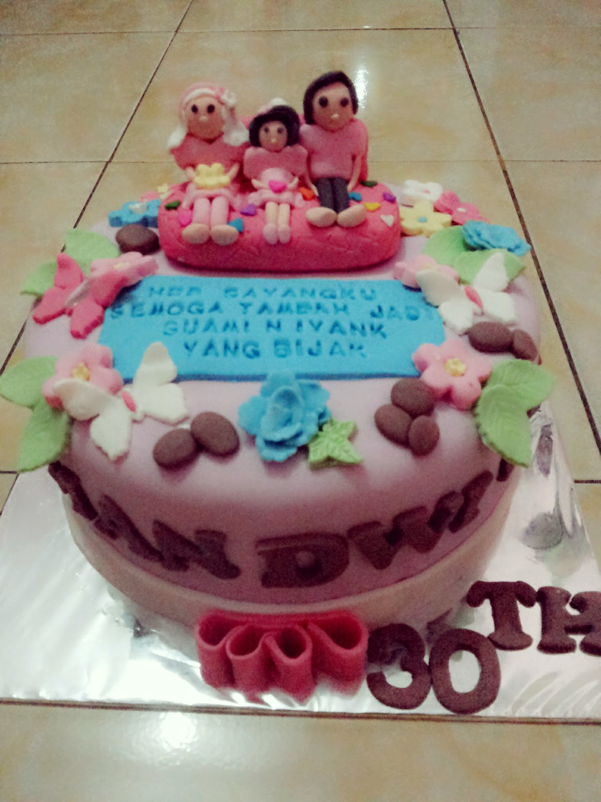 Gambar Kue Ultah 17 Agustus - 01 Kue Ultah Pusat