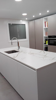 OFFICE HOGAR: COCINAS Y BAÑOS EN ZARAGOZA. ESPACIOS DIFERENTES: COCINA