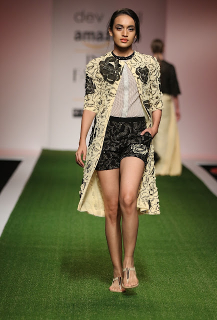 Model displaying Dev r Nill Collection: AIFW SS 2016 