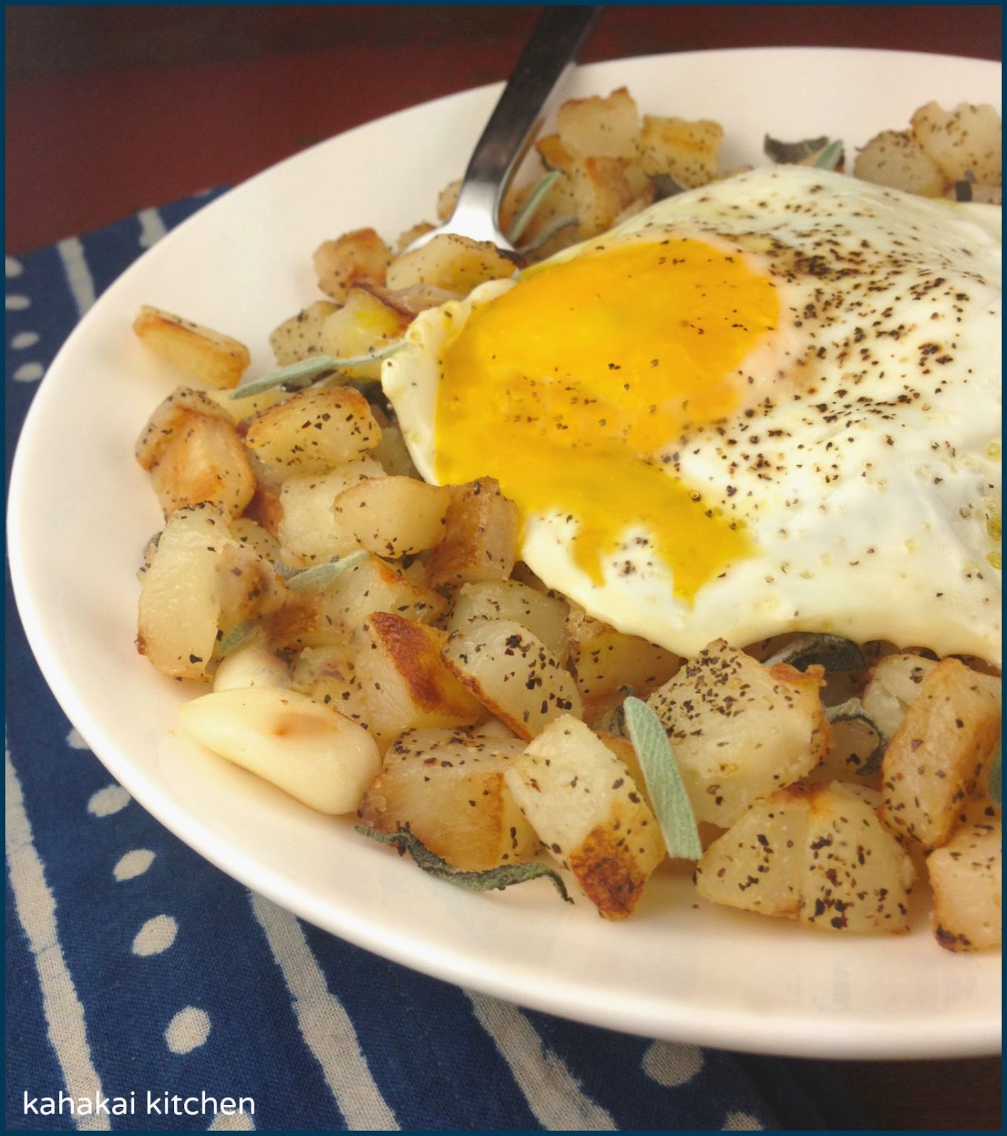 Kahakai Kitchen Cubed Potatoes with Garlic & Sage (+ a Fried Egg on