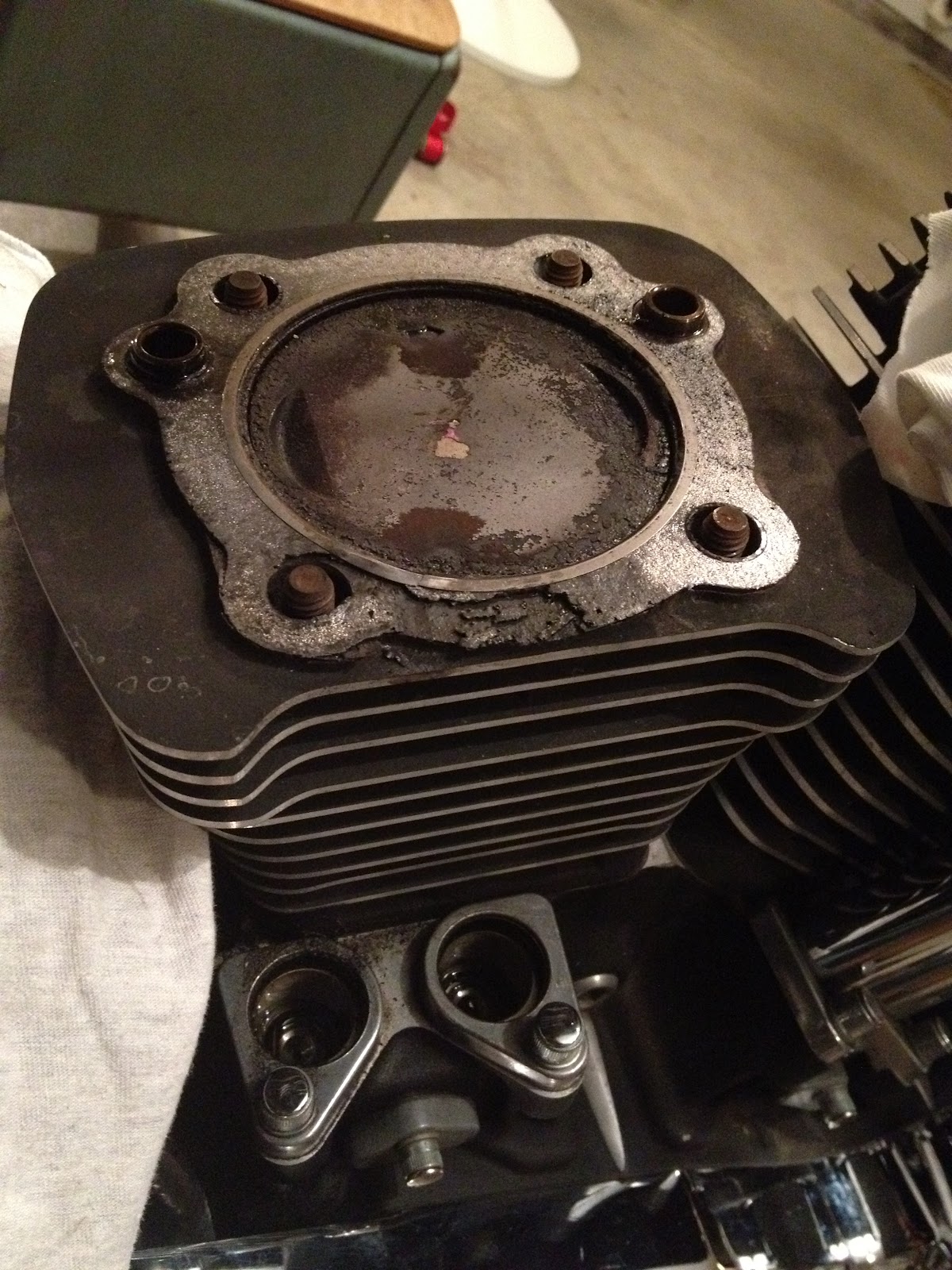 Moto Panic Blown Head Gasket on the Sportster