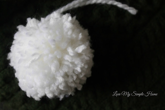 how-to-make-a-pom-pom-snowball-love-my-simple-home
