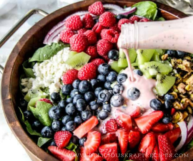 SPINACH BERRY SALAD WITH CREAMY STRAWBERRY POPPY SEED DRESSING