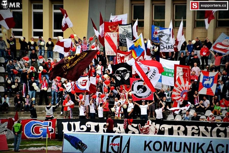Adelante Antifa FK AS Trenčín ŠK Slovan Bratislava (Jornada 25