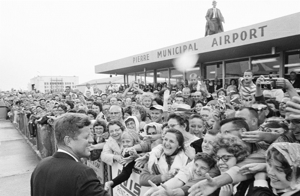 DVP's KENNEDY GALLERY