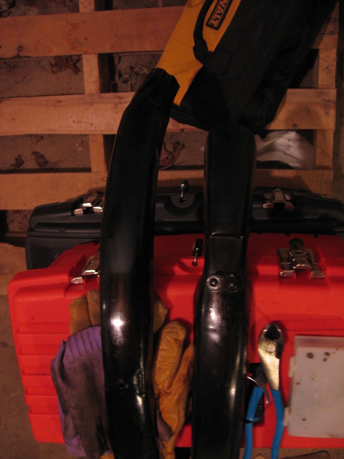 The Bike Shed Removing Paint From A Bicycle Fender And Cleaning a