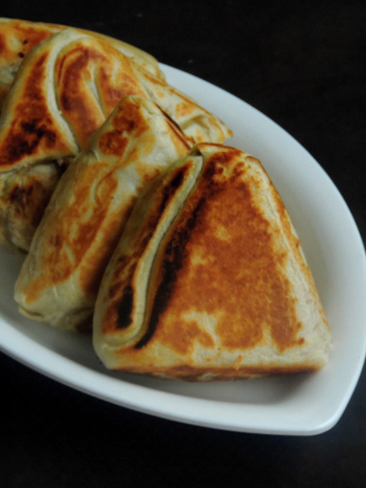 Priya's Versatile Recipes: Elawalu Roti/Srilankan Vegetable Roti