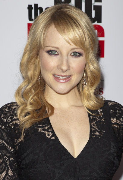 Best Cleavages in The World: Melissa Rauch Cleavage