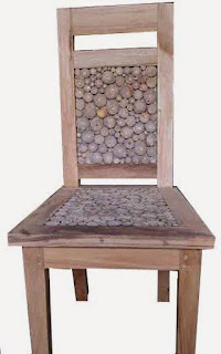 kursi bekas potongan limbah kayu jati sederhana
