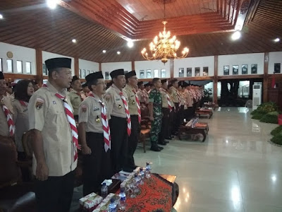 PASI PERS KODIM 0725/SRAGEN HADIRI ACARA RENUNGAN JANJI DAN SELAMATAN DALAM RANGKA PERINGATAN HARI PRAMUKA KE 57