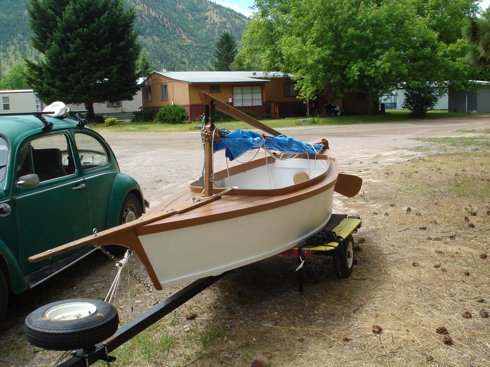 Sailing on Inland Seas: Rigging S/ Blue Flower